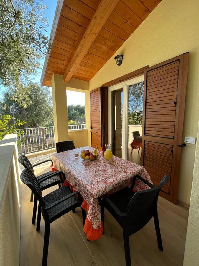 Case Vacanze La Quercia 마리나디카메로타 외부 사진