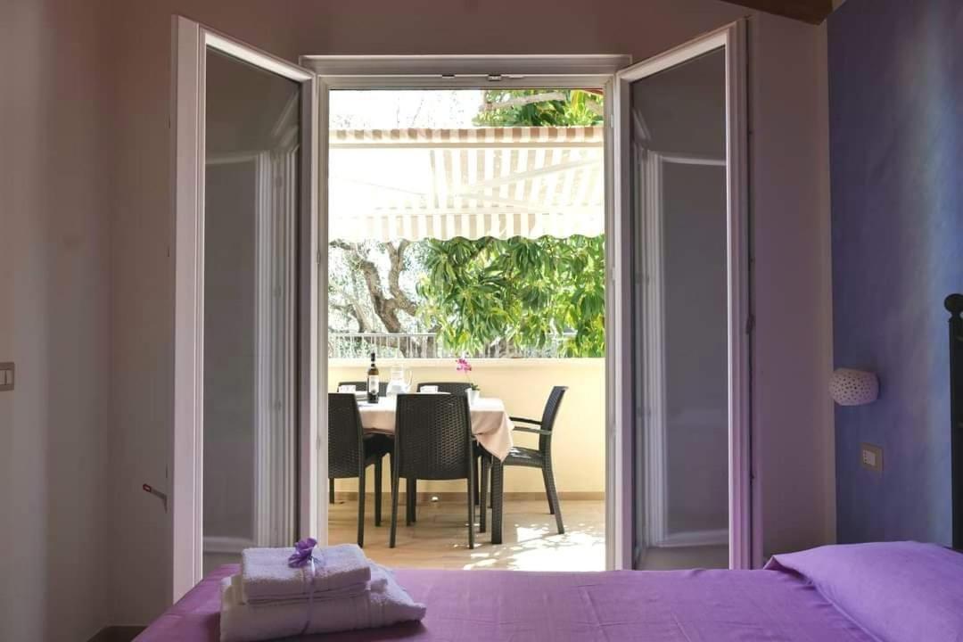Case Vacanze La Quercia 마리나디카메로타 외부 사진